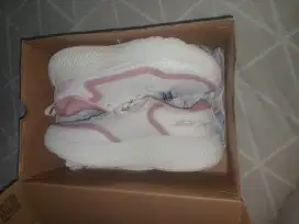 Sepatu wanita skechers uk 40 new