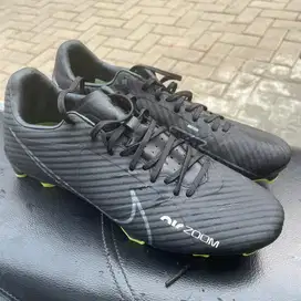 sepatu bole nike vapor 15 academy