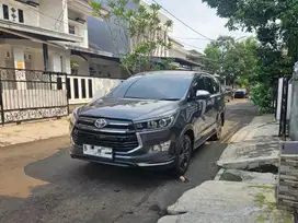 Toyota Innova Venturer Bensin 2020 AT 2.0 Reborn Kijang G V