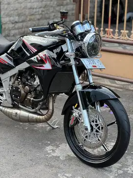 Kawasaki ninja ss 2010