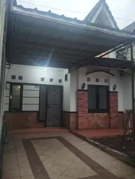 Disewakan Rumah Siap Huni Permata Cibubur