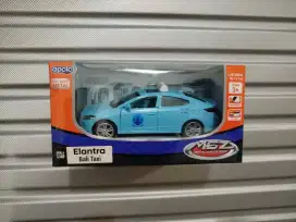 Mobil Taksi Diecast Original Metal 100%