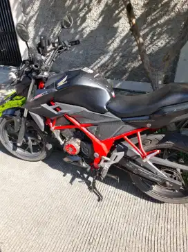 Honda CB150 R 2018