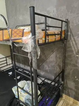 Dijual cepat bunk bed masih baru dipakai 3 bulan!