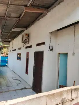 Kontrakan rumah di Binong permai