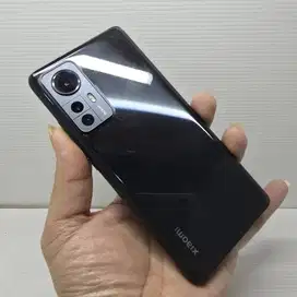 XIAOMI 12 5G 8/256 GREY I HP SANGAT COMPACT DI TANGAN MURAH MULUS