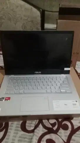 Di jual cepat leptop merk Asus