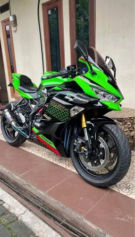Kawasaki ZX25r 2021
