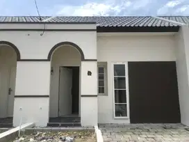 Disewakan / dijual Rumah