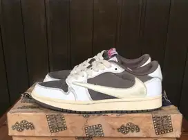 NIKE JORDAN 1 LOW TRAVIS SCOT RESERVE MOCCA (Size 39)