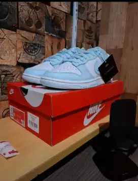 Sepatu nike dunk low glacier blue men