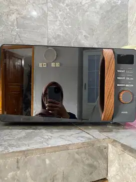 Microwave oven kris