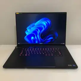 Razer Blade 18 i9 13950HX RTX 4080 12GB 32Gb 2Tb QHD+ 240HZ W11 Pro