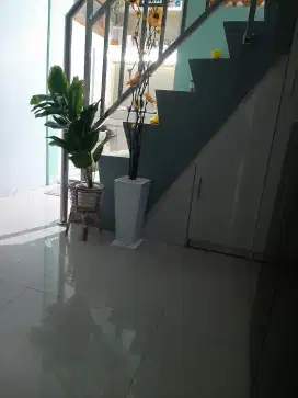 Mencari Pembantu Rumah Tangga