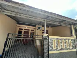 Dijual Atau Disewakan Rumah Strategis Karawang