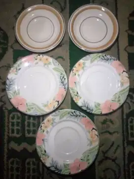 Koleksi Keramik Lawas 5pcs