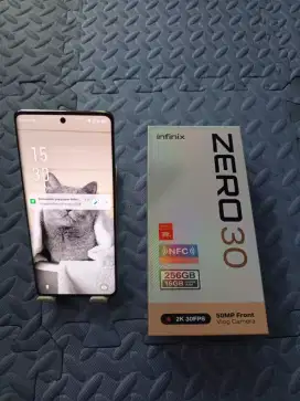 Infinix zero 30 Ram 8 /256 GB fullset