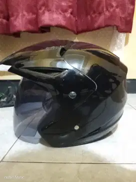 Helm ori Yamaha