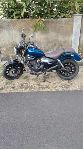 Benelli motobi EFI 200