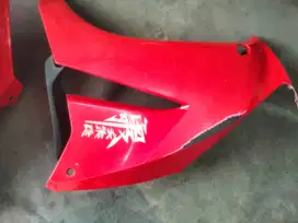 Fairing sayap honda cbr 150 r k45 second bekas
