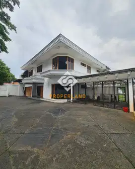 RUMAH  BAGUS  DI KEMANG  DALAM JAKSEL