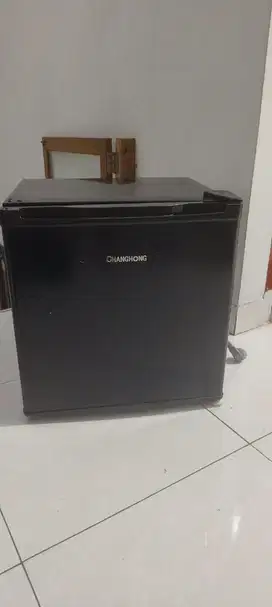 Kulkas 1 Pintu Mini Bar Changhong