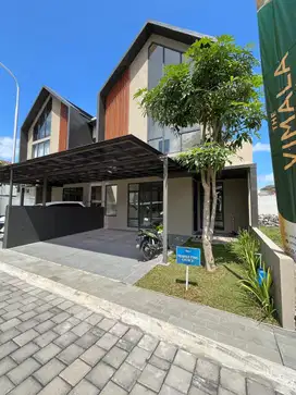 Rumah Mewah 2 Lantai dalam Perumahan di Palagan Dekat Kampus UGM Jogja