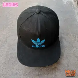 Topi snapback wanita treefoil