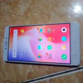 Redmi note 4 ram 3/32 normal siap pakai