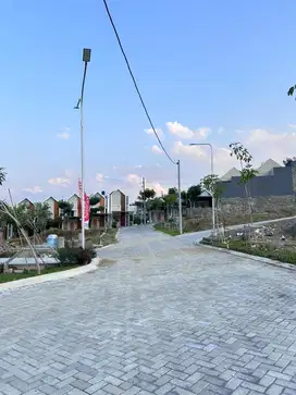 SIRANDA TERRACE 500 JUTAAN DI TEMBALANG