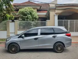 Mobilio 2018 facelift  manual