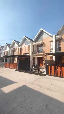 RUMAH BARU 2 LANTAI MINIMALIS MODERN DI BUAH BATU MARGAHAYU