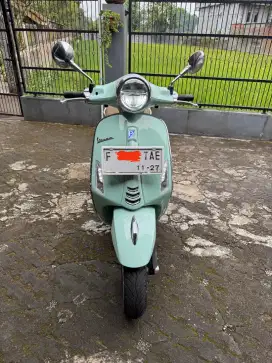 Vespa Primavera i-get 2022