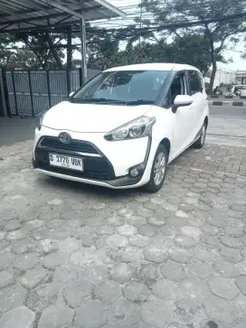 Sienta G metic DP 5 JT ccln 3. 670. 5thn