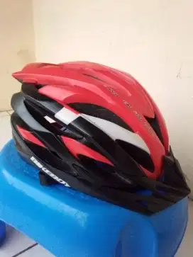 HELM SEPEDA SIZE M TO L ADJUSTABLE