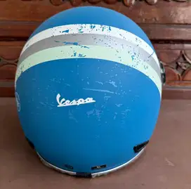 Helm vespa limited edition original