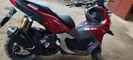 ADV 160; Pajak full 1 tahun, baru ganti oli, KM rendah