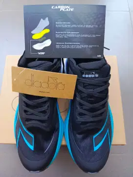 Sepatu lari running diadora nizuno carbon adidas nike nb reebok asics