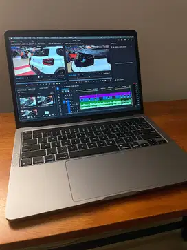 MacBook Pro 13 inch M1