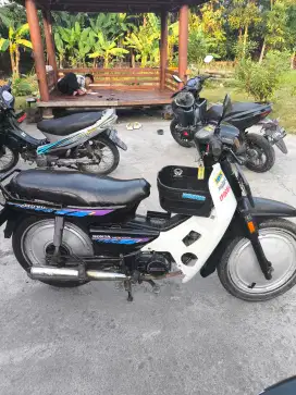 Astrea star blus 1993