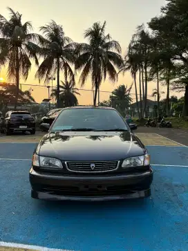 Toyota New Corolla 1.8 SEG MT 2000