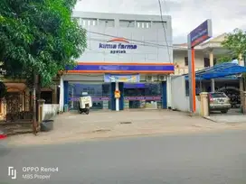 2 Unit Ruko Gandeng 2 Lt, Hadap Jalan Besar Golden Prawn Komplek YKB