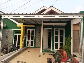 Kanopi baja ringan
