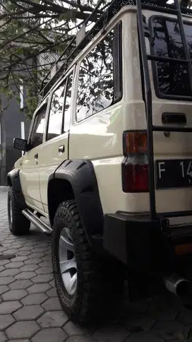 Daihatsu Taft 1997 Diesel