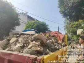 Jasa angkut puing dan sampah
