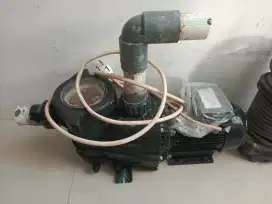 Pompa kolam renang