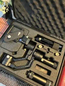 Stabilizer Zhiyun Crane Plus