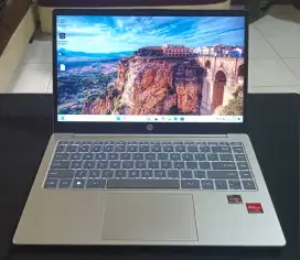 Laptop hp 14 em0333au Like New Masih Bergaransi