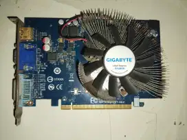 Vga gaming dan desain gigabyte 1gb 128bit ddr3