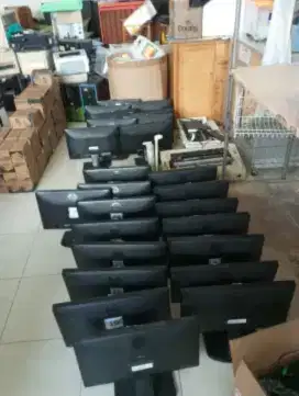 DICARI Laptop & komputer